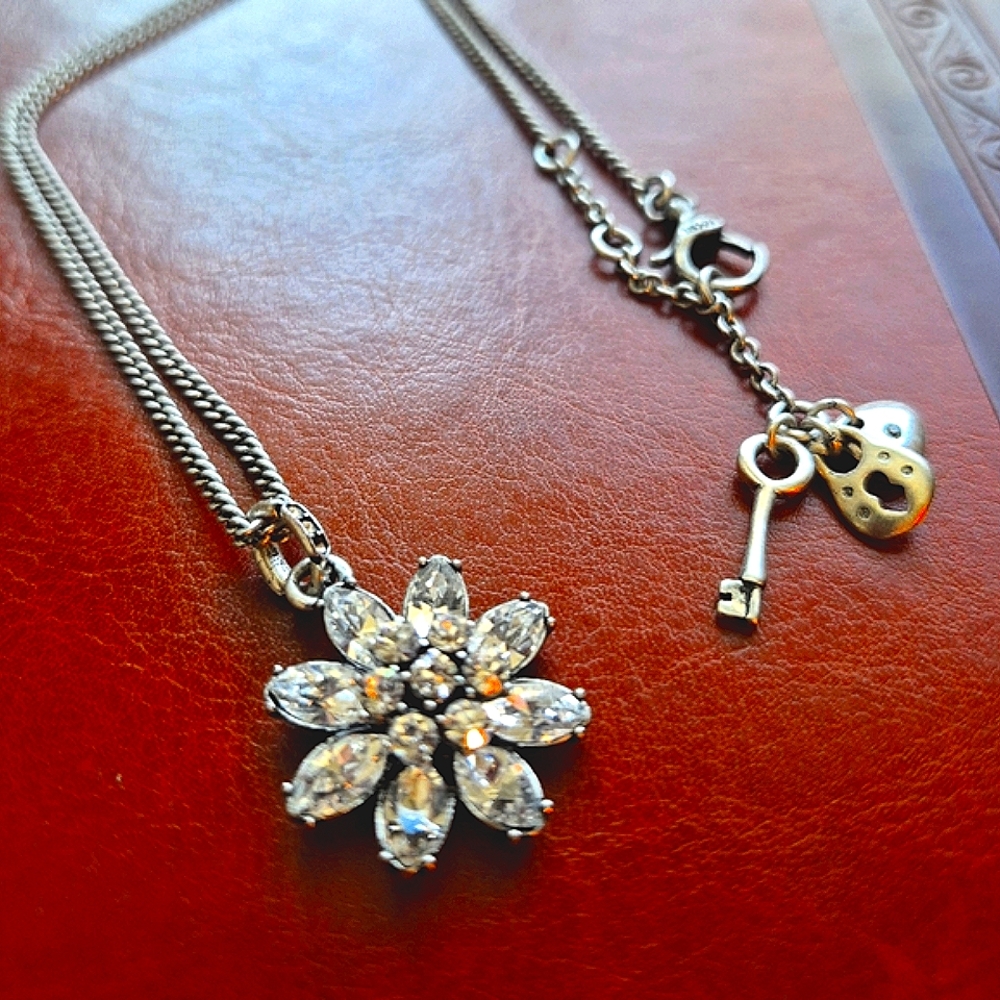 Fossil Silver Vintage Floral Crystal Necklace